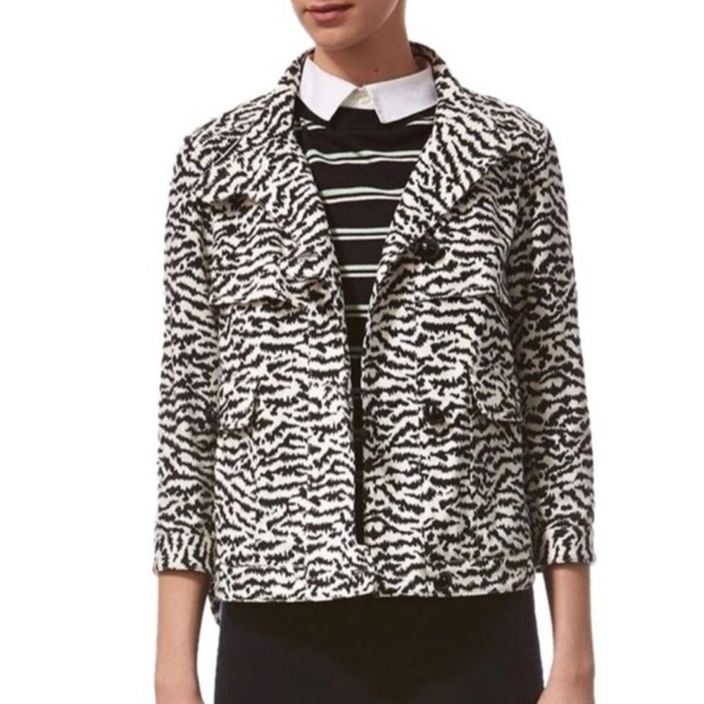 Veronica Beard Black and White Patterned Cropped Blazer